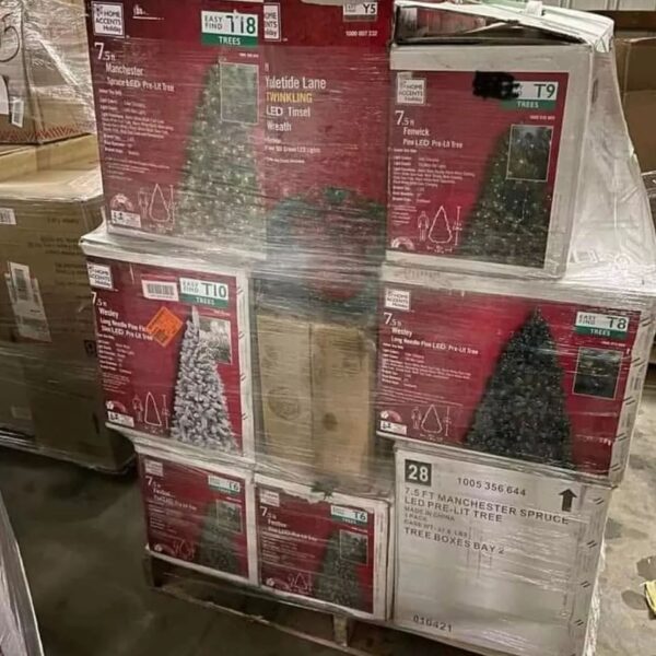 Bulk Christmas Tree Liquidation Pallets 10 Items - Image 2