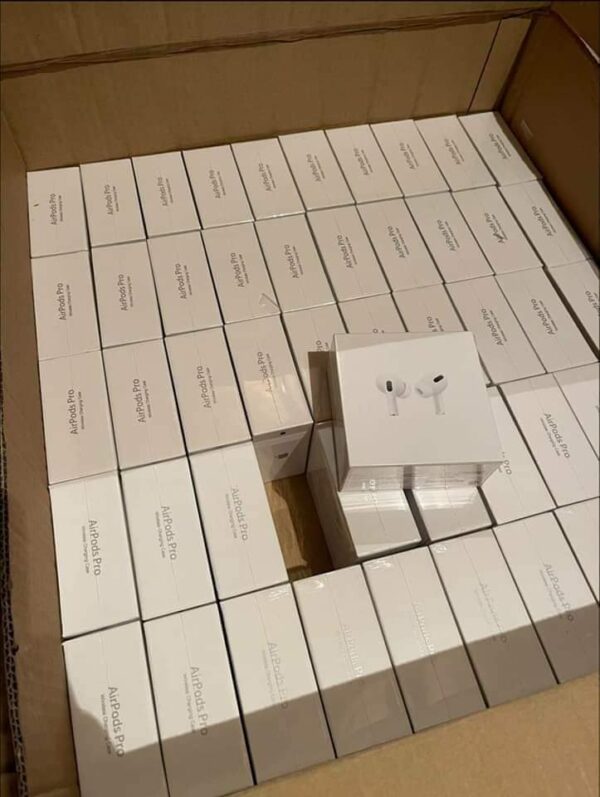 Apple Airpod Pro  Max Liquidation Pallets - Image 5