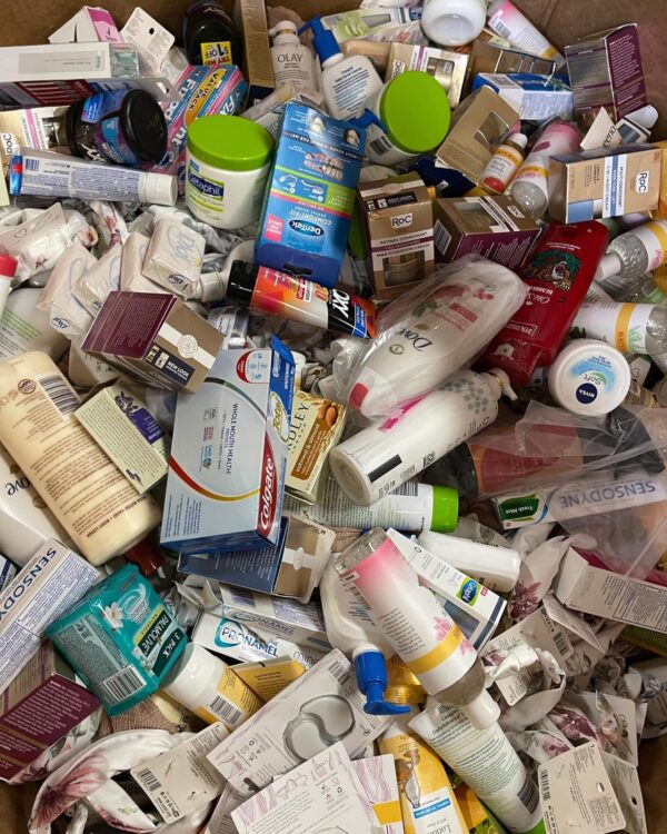 Health and Beauty Liquidation Lots Pallets 500 items - Image 4